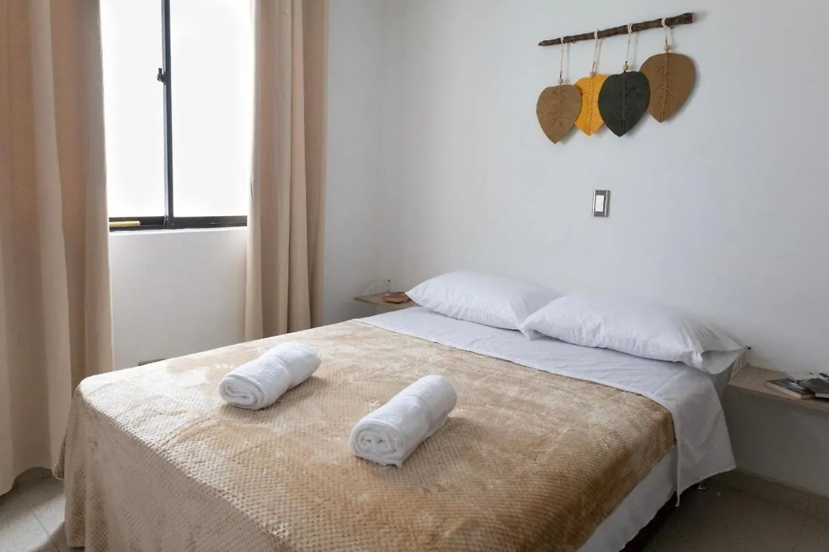 Casa Amplia Y Acogedora En El Corazon De Laureles Villa Medellin