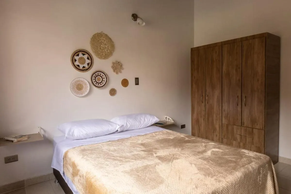 Holiday home Casa Amplia Y Acogedora En El Corazon De Laureles Villa Medellin Colombia
