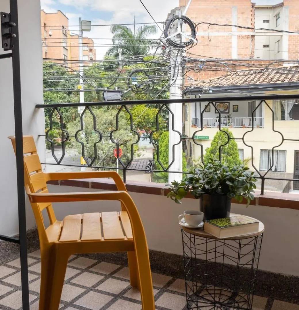 메딜린 Casa Amplia Y Acogedora En El Corazon De Laureles 빌라 펜션